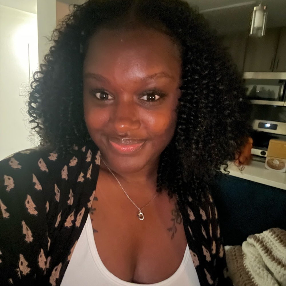 Meet your Posher, Sierra